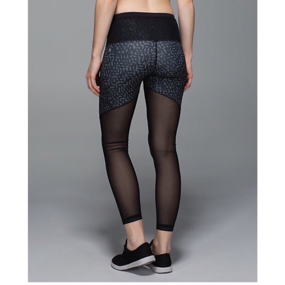 Lululemon Running in The City mesh 7/8 Tight Full Length leggings